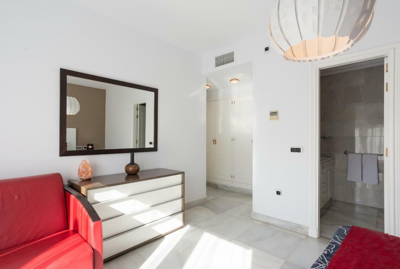 Luxury Duplex- 7 Minutes From The Beach Torremolinos Exterior foto